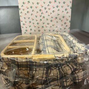 Plaid Wicker Caddy Set Basket with Handle & 2 matching Pot Holders